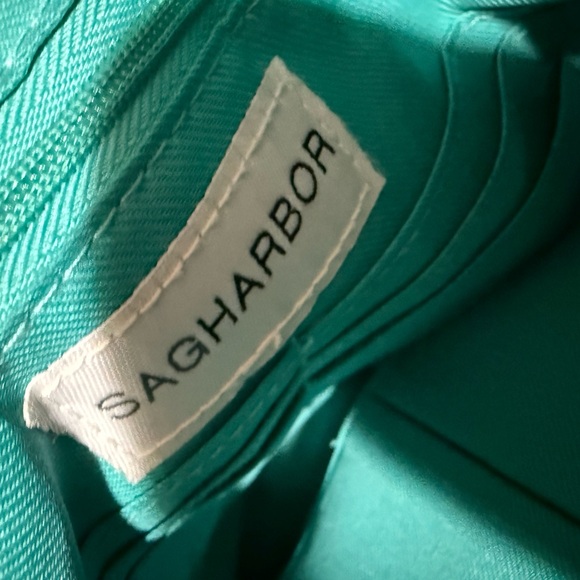Sag Harbor Shoulder Bag NWOT - Picture 4 of 6